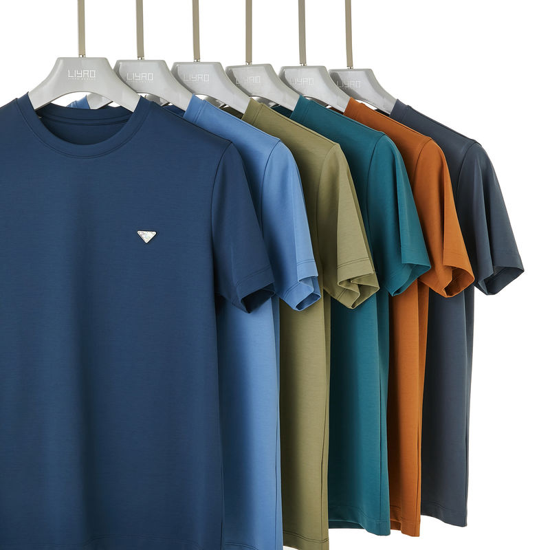 T-shirts simples de pescoço redondo estilo casual com logotipo personalizado e impresso