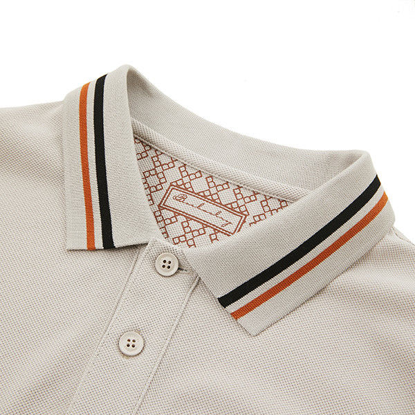 Camisetas de polo com listras com logotipo personalizado
