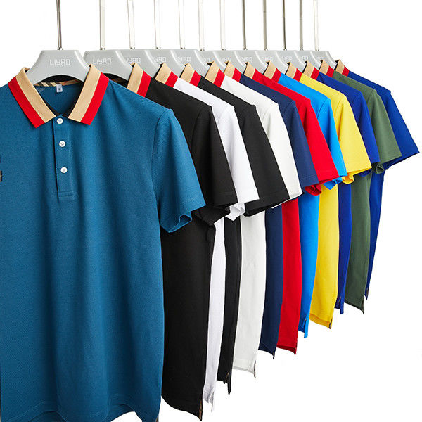 Camisas de polo femininas de manga curta de malha Tintas simples anti-rugas OEM ODM
