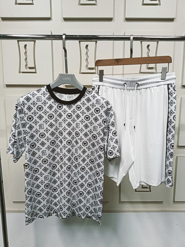 Camiseta masculina de manga curta com lapela vintage lavada e logotipo personalizado para venda direta no atacado