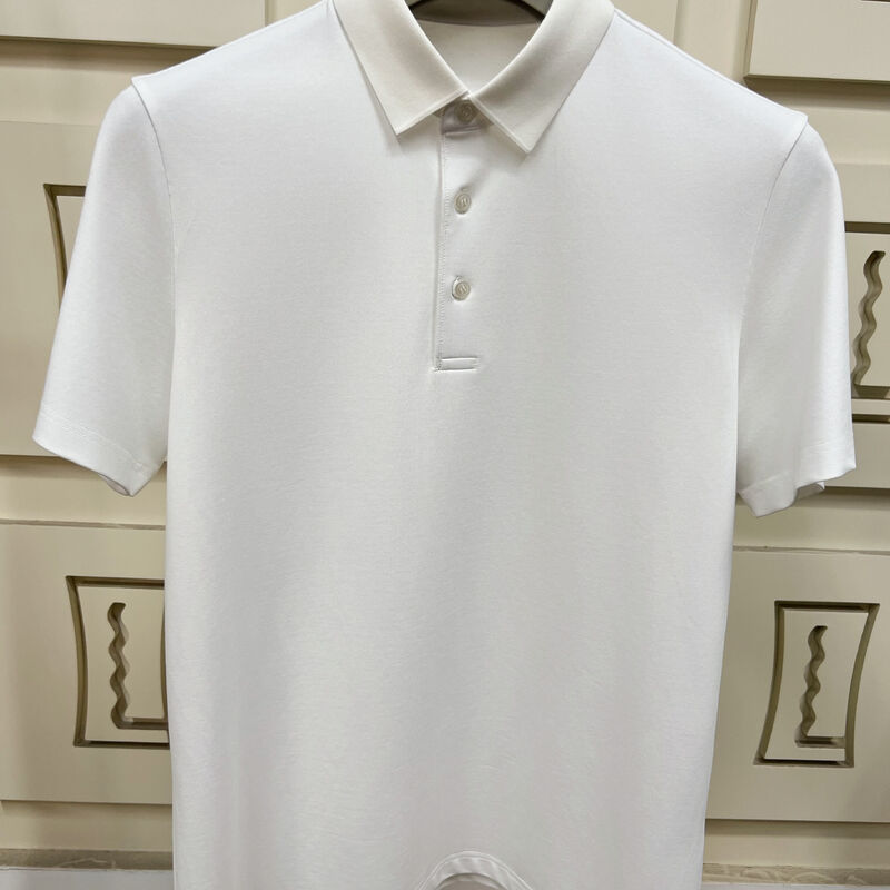 Camisas de polo masculinas premium. Desenho minimalista, manga curta, tecido suave para todas as estações.