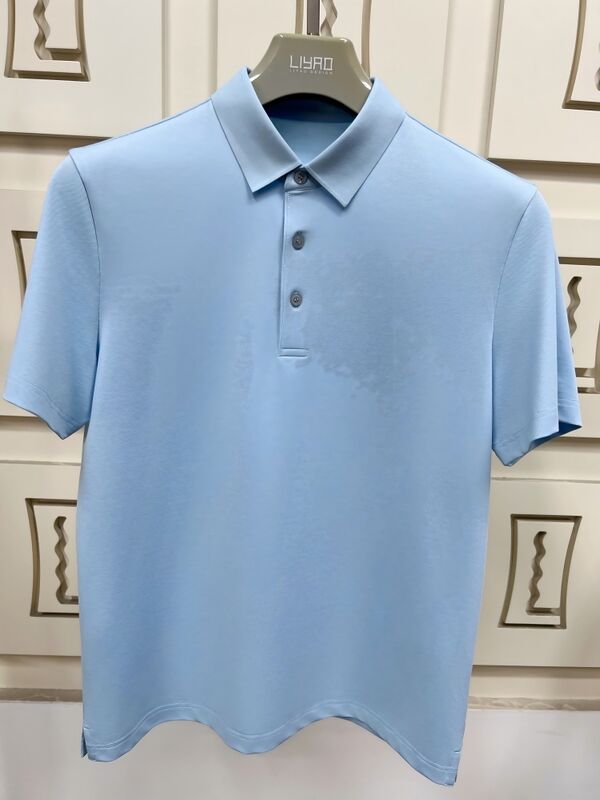 Camisas de polo masculinas premium. Desenho minimalista, manga curta, tecido suave para todas as estações.