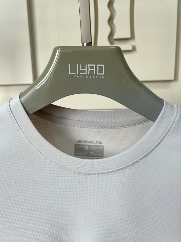 Vestuário esportivo masculino cinza claro curto - Manga superior e calças, T-shirt respirável e confortável para homens