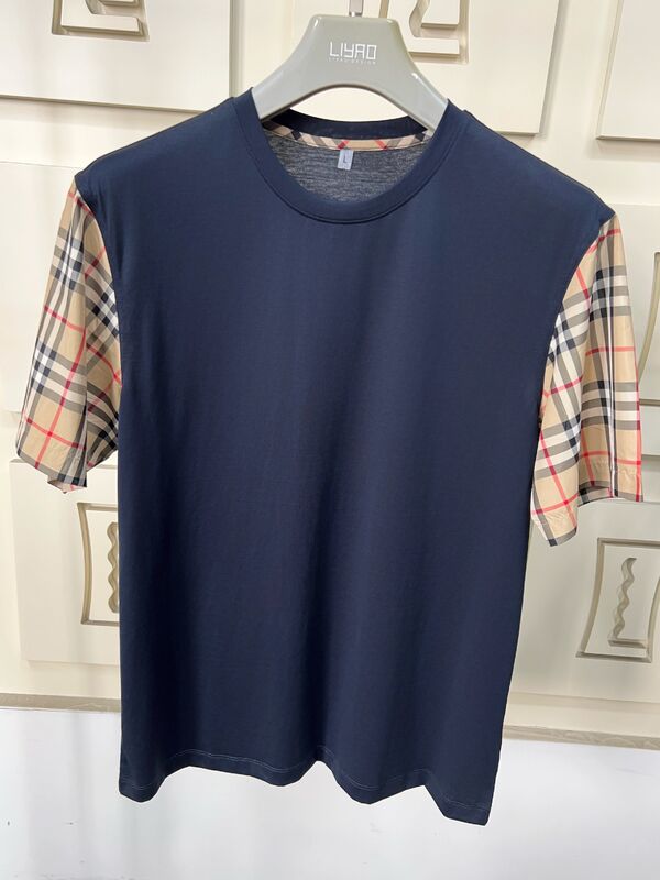 Camisetas Masculinas com Mangas Xadrez Icônicas, Gola Redonda Regular Fit, Algodão de Alta Qualidade