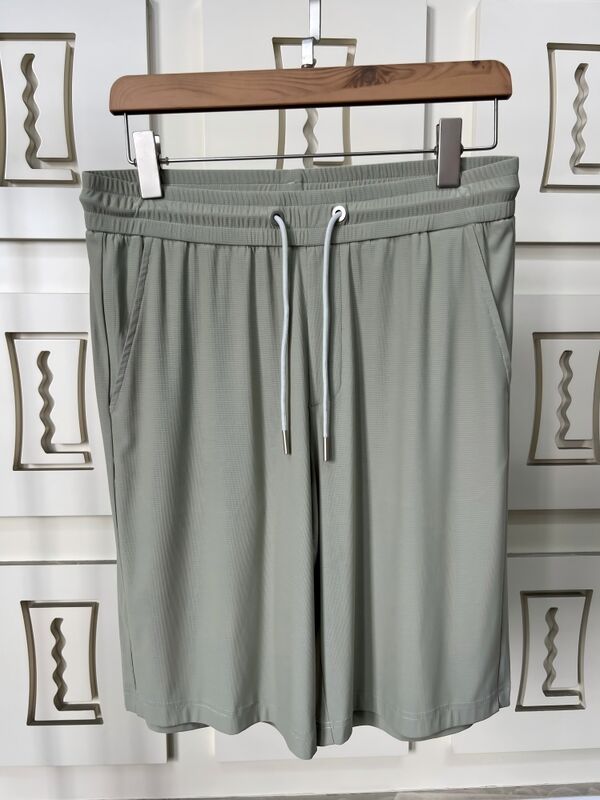 Shorts de Corrida Fitness Masculino de Alta Qualidade, Material Respirável de Secagem Rápida, Comprimento no Joelho, Bolso Traseiro de Verão, Design Liso